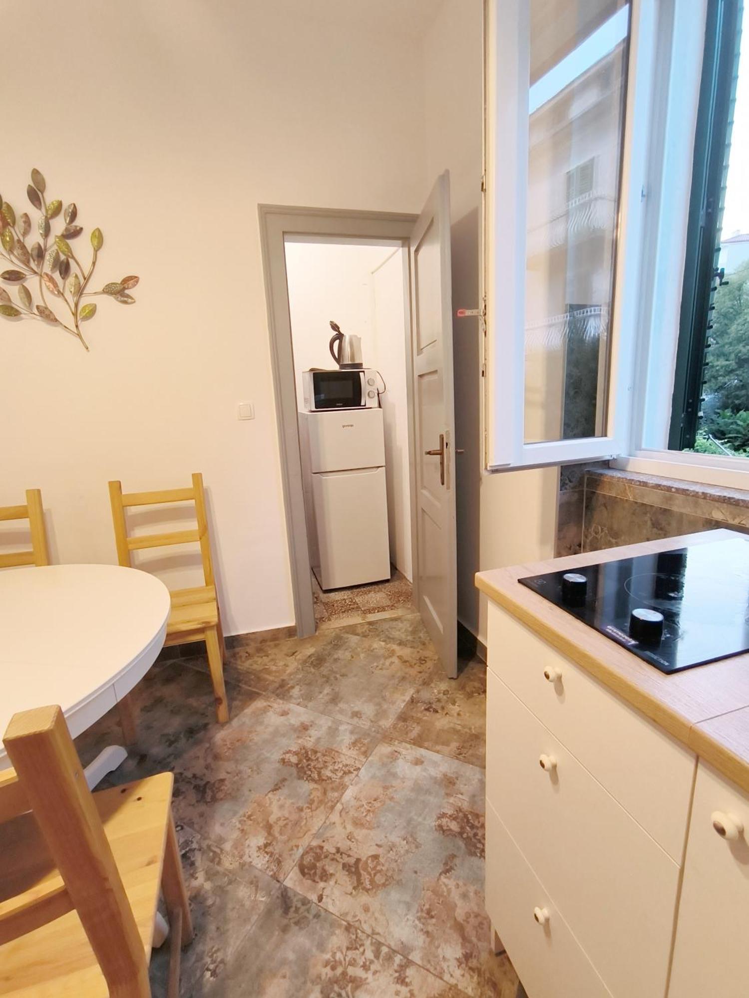 Bright And Colourful Apartment Luce -Sandy Beach Split Buitenkant foto